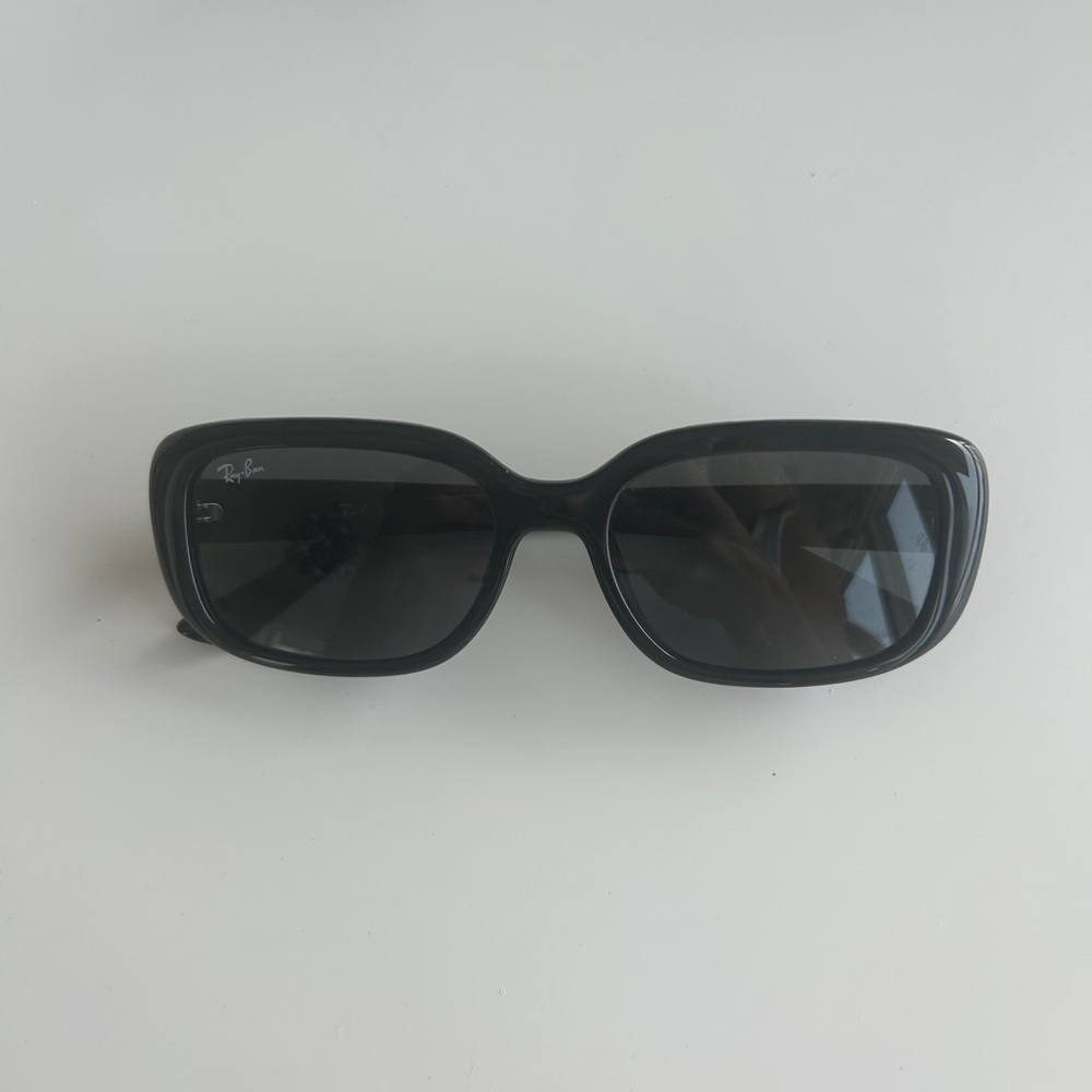 NWT Ray-Ban Black Oversized Sunglasses